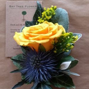 Jacket buttonhole of a Rose and thistle