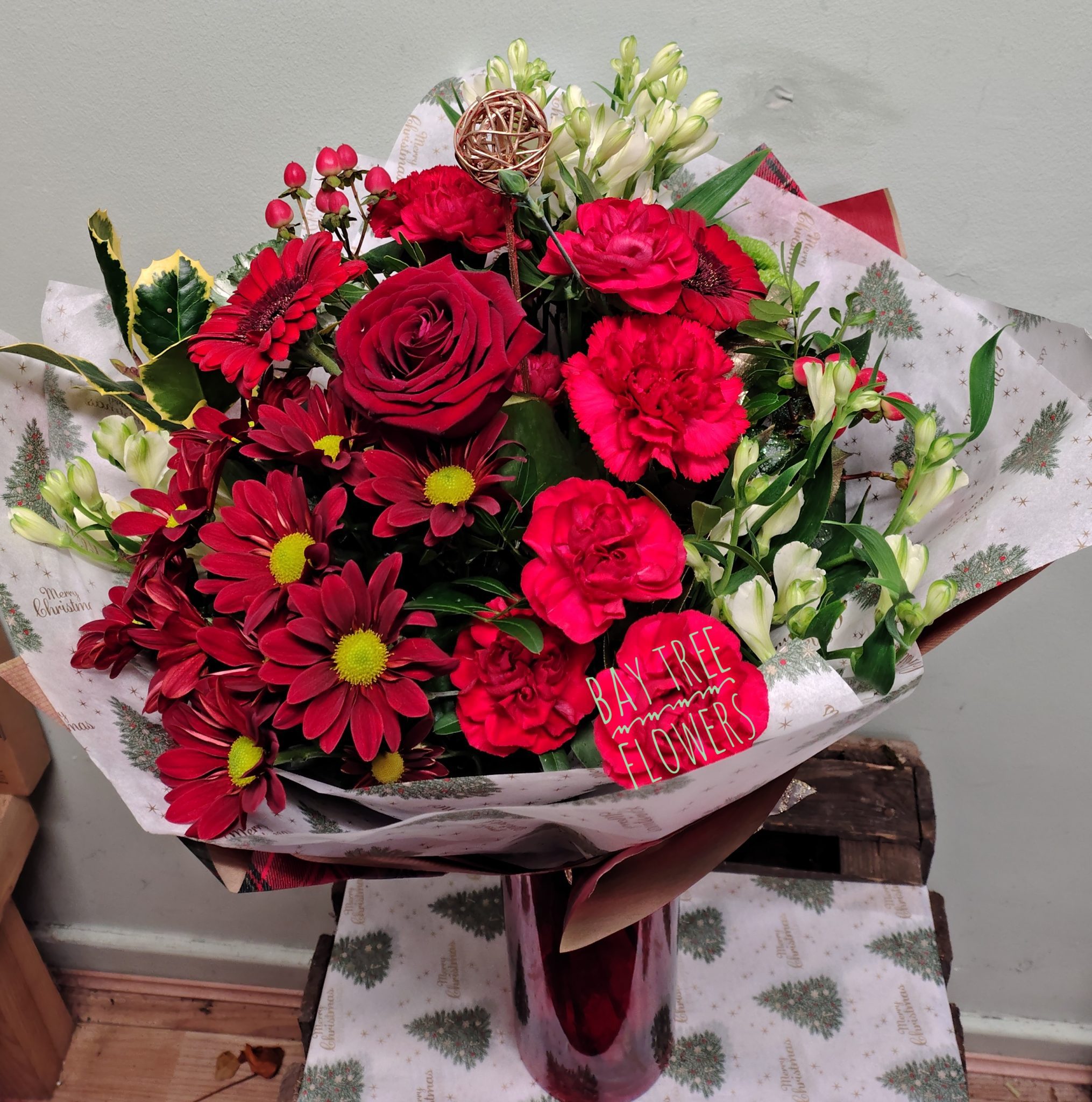 Christmas Handtied Deluxe